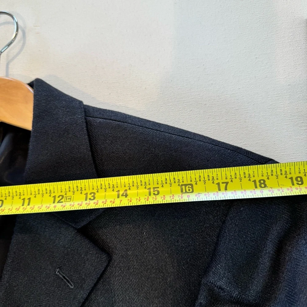 Chereskin Mens 40R Sports Coat Black 2-Button 100% Silk Blazer Jacket